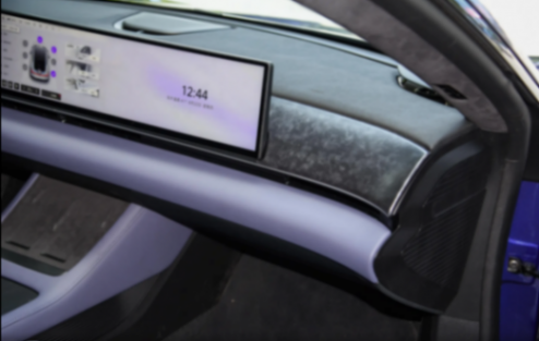 純電中大型轎車之爭(zhēng),極越07、領(lǐng)克Z10,誰更具“性價(jià)比”?