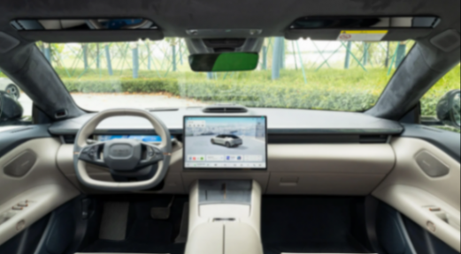 純電中大型轎車之爭(zhēng),極越07、領(lǐng)克Z10,誰更具“性價(jià)比”?