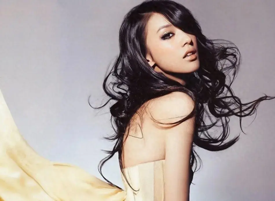 黃圣依父母不支持她和楊子結(jié)婚