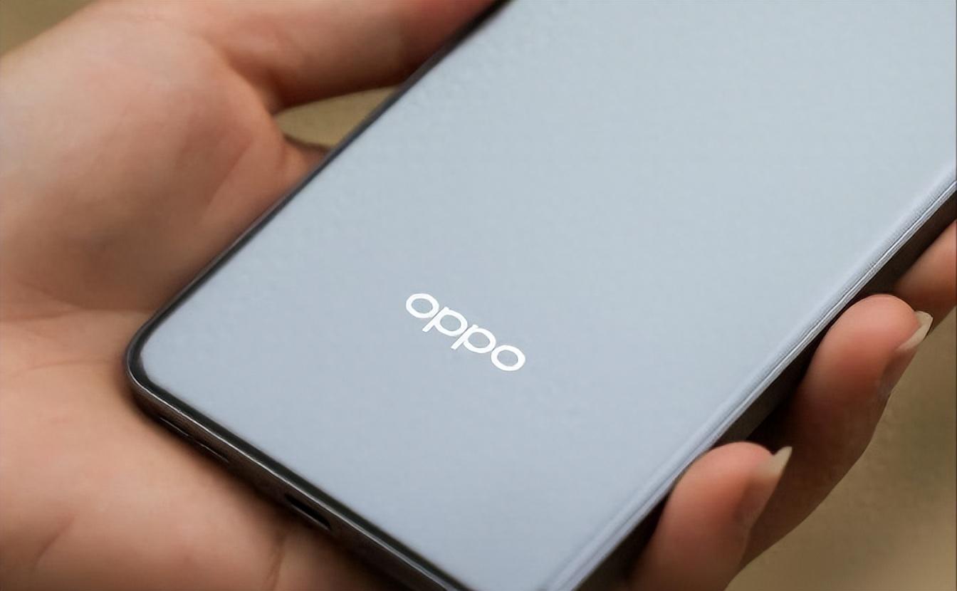 OPPO“不講武德”,抗摔直屏+5500mAh+100W,512GB跌至1581元