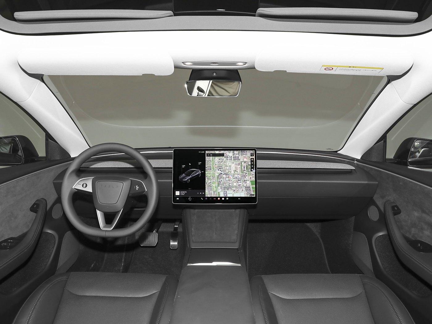 特斯拉Model Y最新諜照來了,牌照框有變化,續航或超800km