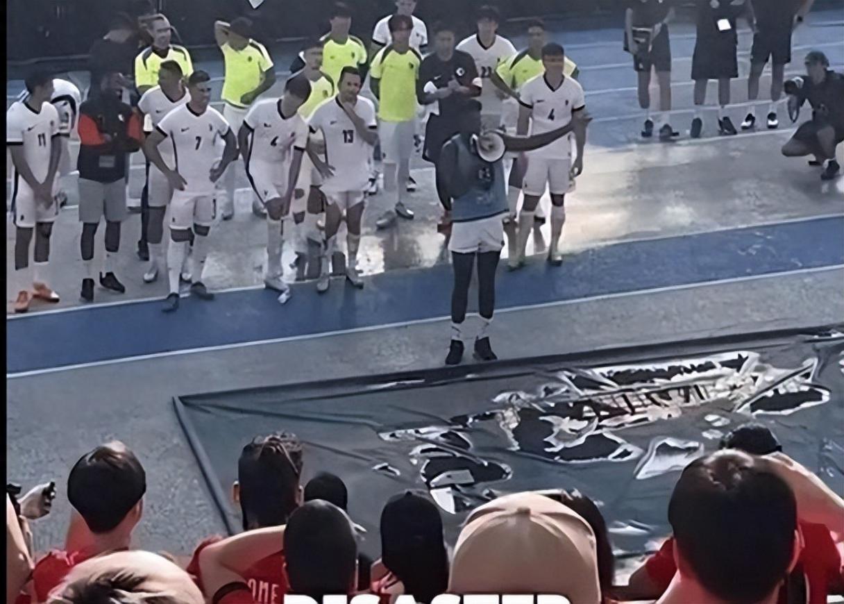 辱罵中國球迷的黑人球員被解約