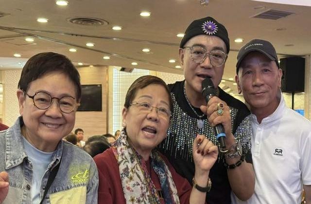 67歲前TVB男星餐廳唱歌謀生