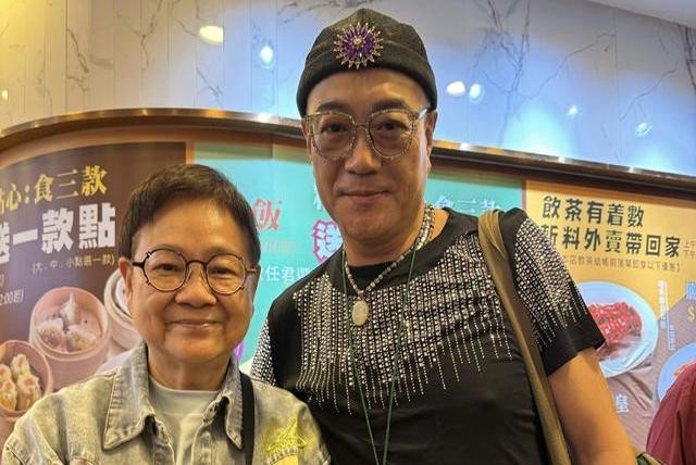 67歲前TVB男星餐廳唱歌謀生