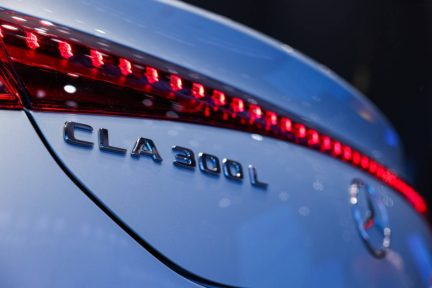 續(xù)航866公里/預(yù)售價(jià)25.9萬(wàn)起 奔馳全新純電CLA開啟預(yù)售