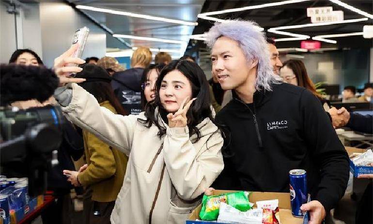 309馬力、5.41秒破百!新領克03+進階版亮相,兼顧性能與實用