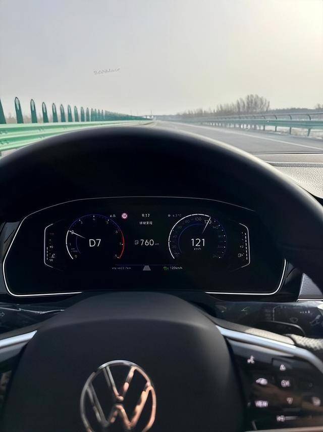 深入剖析邁騰:德系品質之選,動力表現究竟如何?