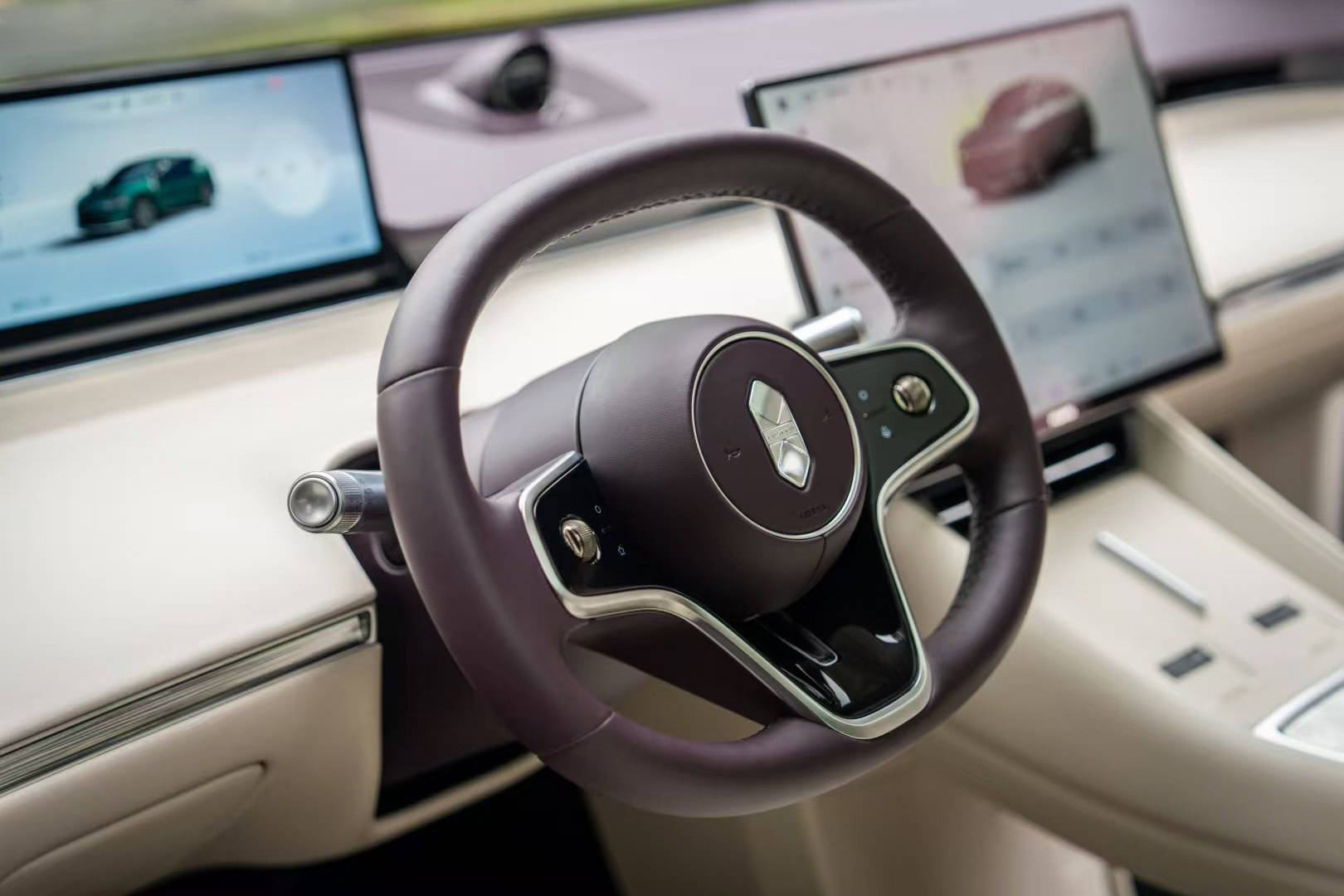 滿電往返杭州安頂山,智界R7打消城市續(xù)航焦慮